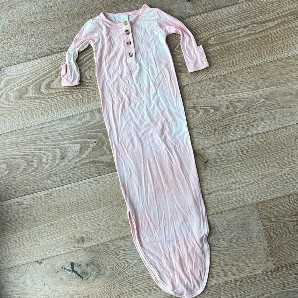 Lou Lou knotted gown